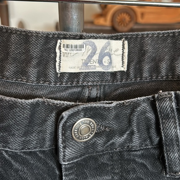 We the Free Bren Boyfriend Black Dostressed Jeans - Picture 4 of 10